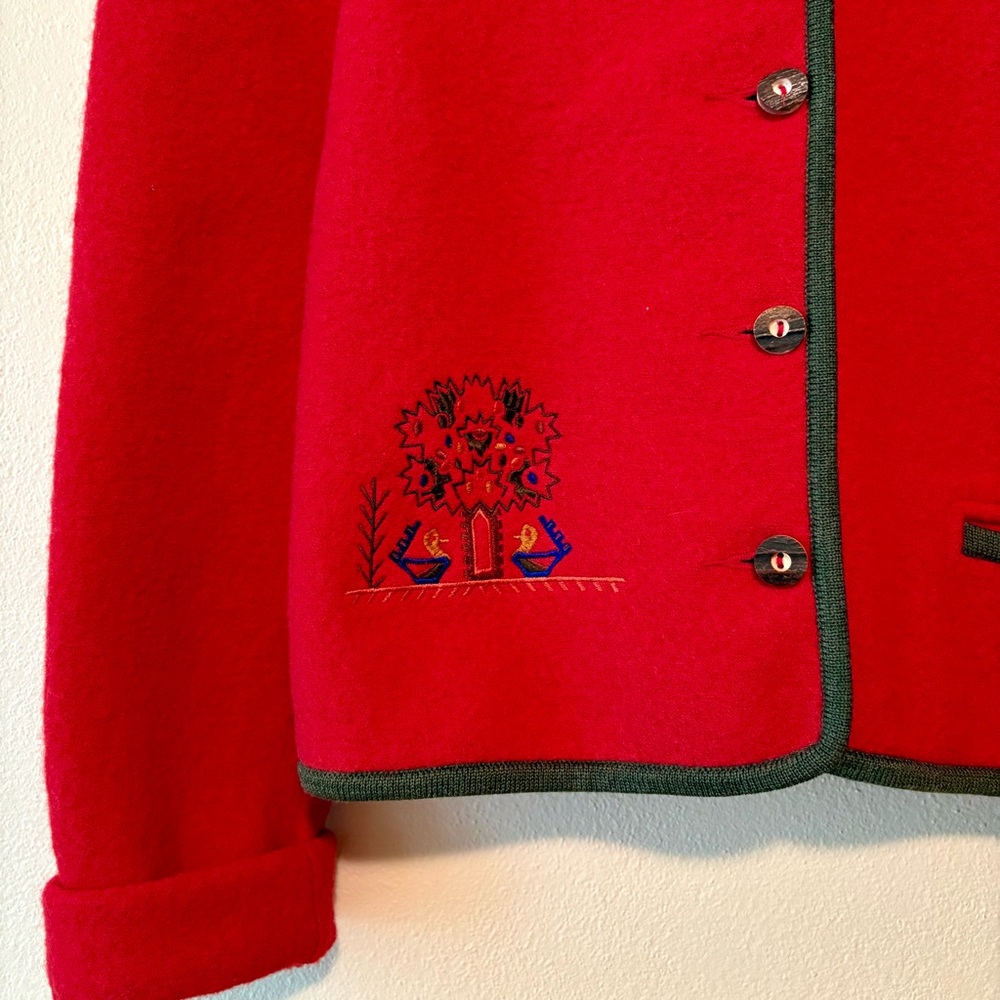 Vintage Geiger red wool embroidered‎ cardigan jacket - Picture 2 of 10